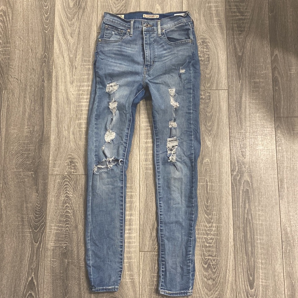 Levi’s Mile High Super Skinny Jeans
